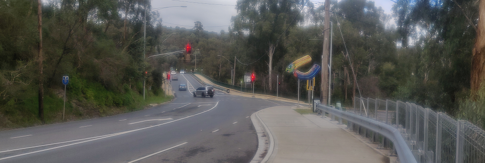 The Kangaroo Ground-Warrandyte Road, Research-Warrandyte Road intersection.